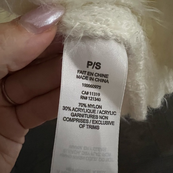 Garage designer white Fuzzy tie wrap front sweater top - Picture 2 of 2